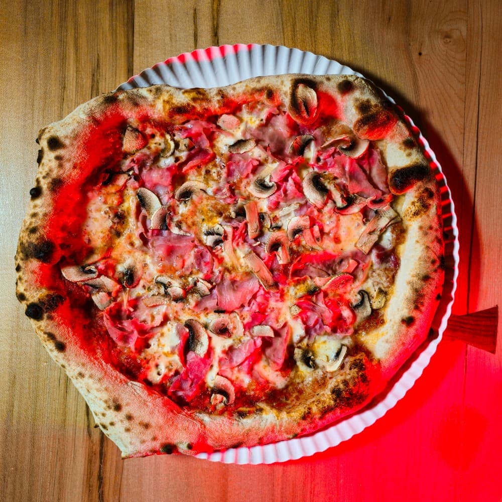 Prosciutto Funghi